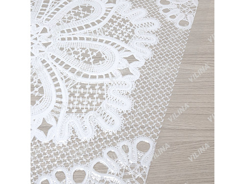 Клеенка столовая ПВХ "Муза" 1,32*22м (22м/рул) Валансьен 7096-026-white