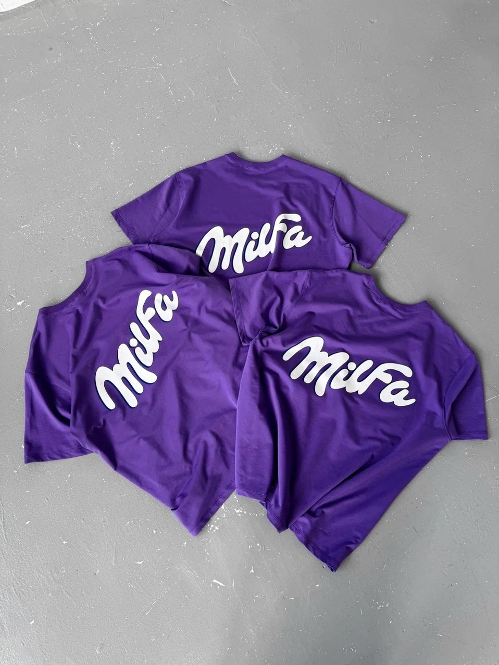 Футболка MILFA