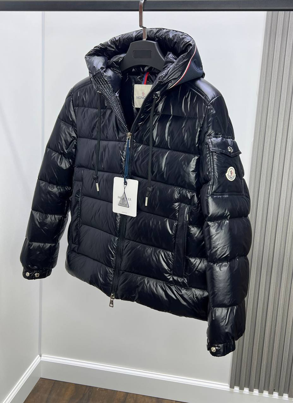 Пуховик Moncler