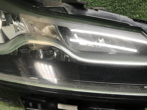 Фара правая Jaguar F-PACE (2016-2020) LED