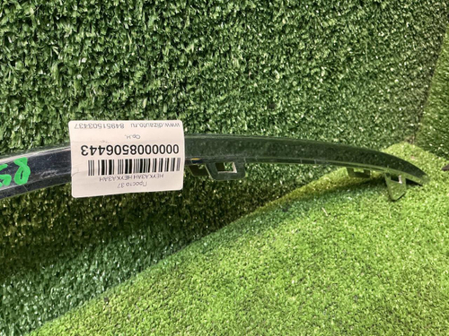 Молдинг решетки радиатора VW Tiguan 2 (2020-н.в.)