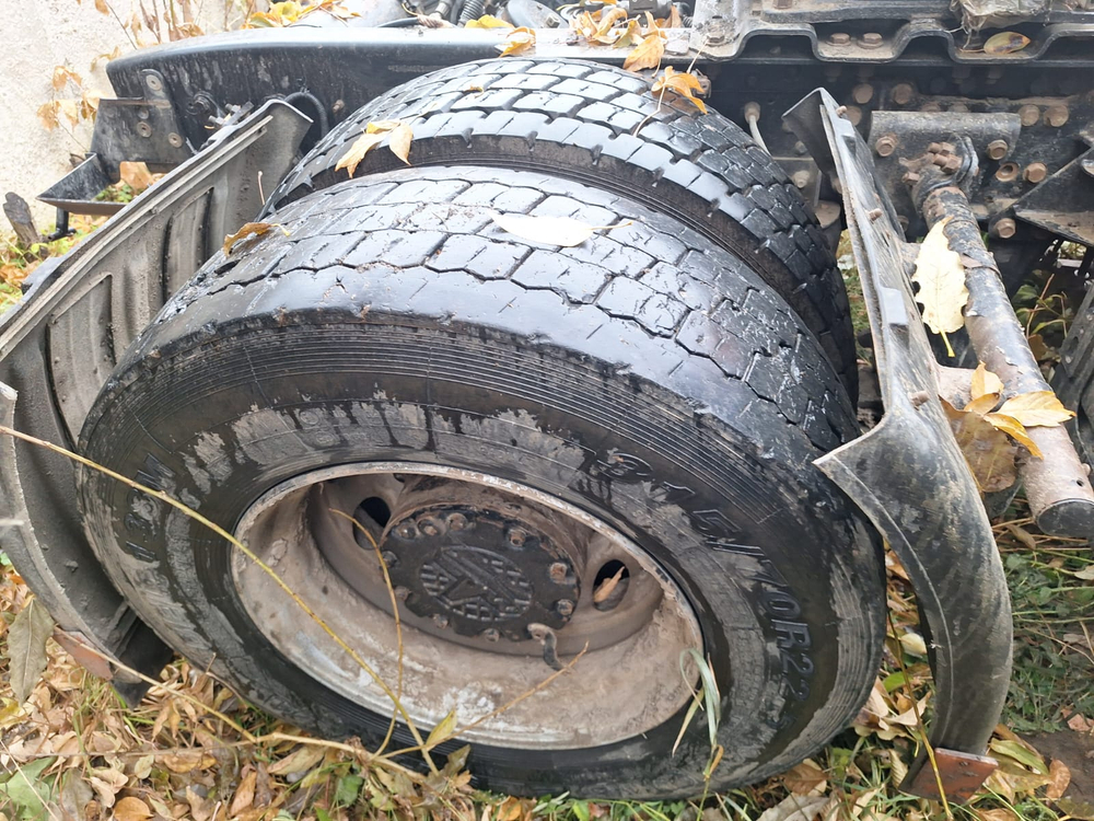 МАЗ 5440 4x2 Седельный тягач 5440С5-8580-031 (Дизельный, 6,7 л, 328 л.с., МТ)