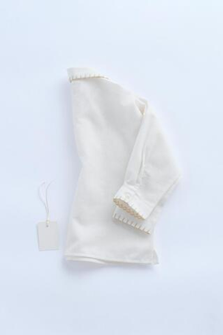ZARA TIMELESZ - РУБАШКА С ДЕКОРАТИВНОЙ СТРОЧКОЙ, ЭКРЮ
