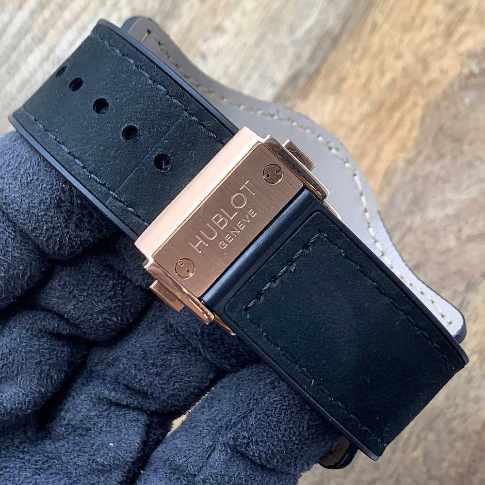 Часы Hublot