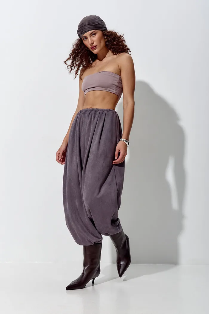 Алладины под замшу серого цвета