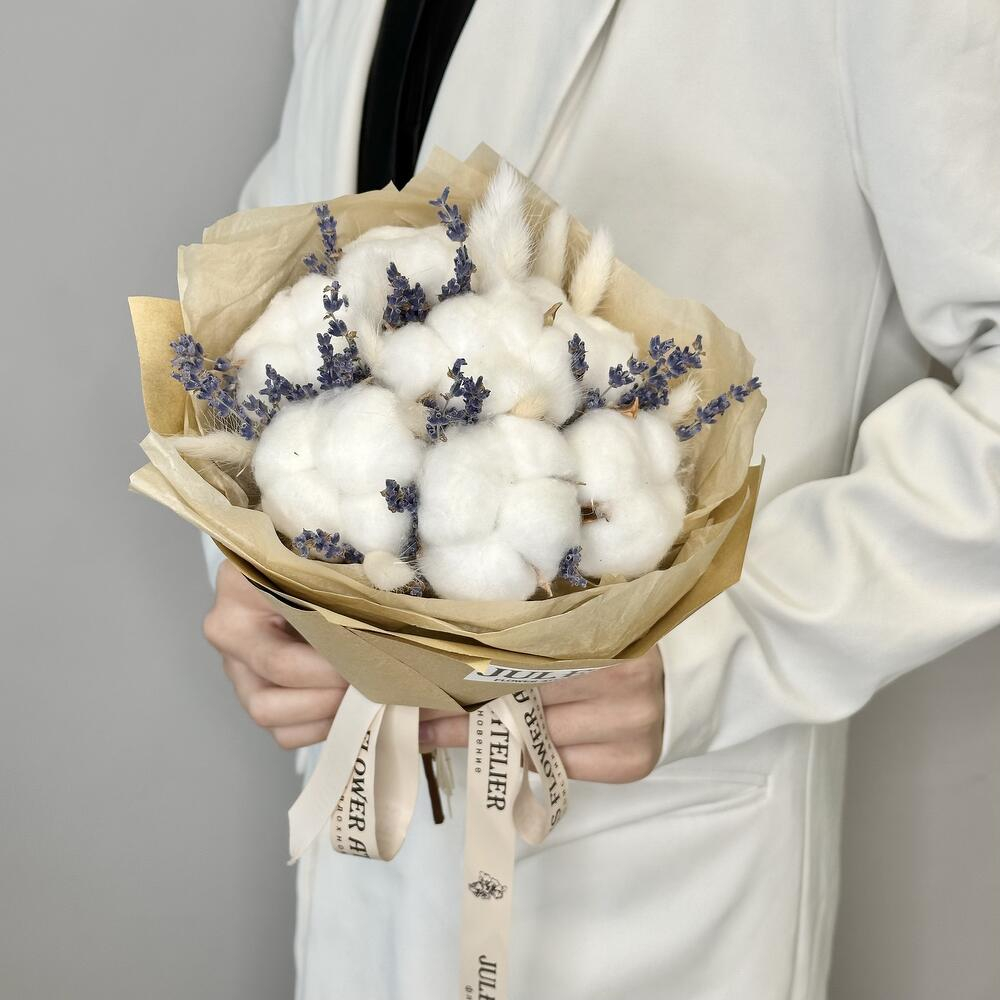 «Прованс» букет из сухоцветов с хлопком, лавандой и лагурусом