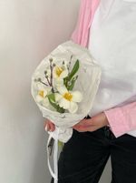 Кулек пасхальный из тюльпанов