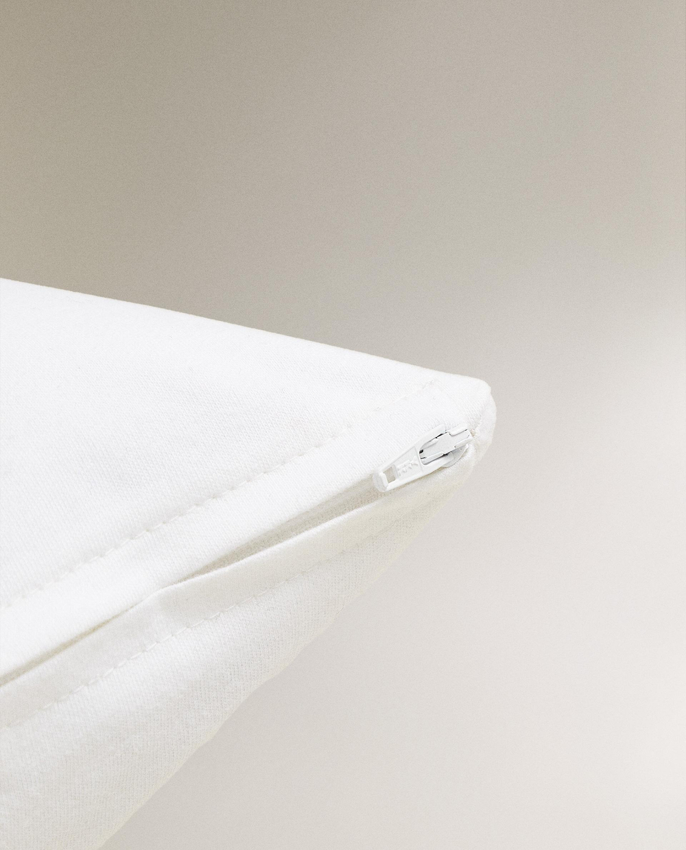 Наволочка Zara Home джерси, хлопок 85%, однотонный, 0062/087