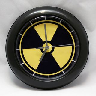 Часы Радиация