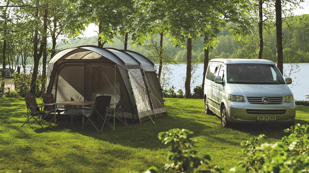 Outwell Country Road [290451]