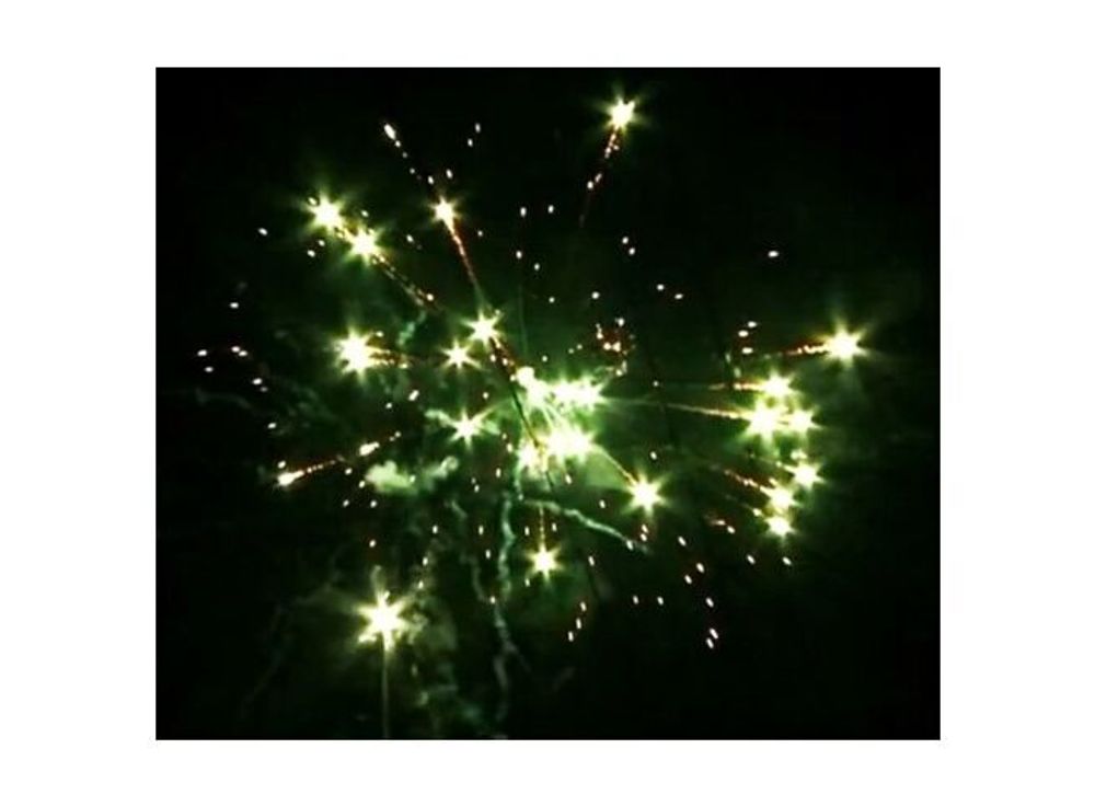 Батарея салютов «SILVER STROBE»    1"/16 залпов