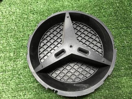 Кронштейн эмблемы Mercedes E W213 (2016-2021)