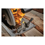 Пила дисковая аккумуляторная DeWalt DCS573NT (без акк, без з/у)