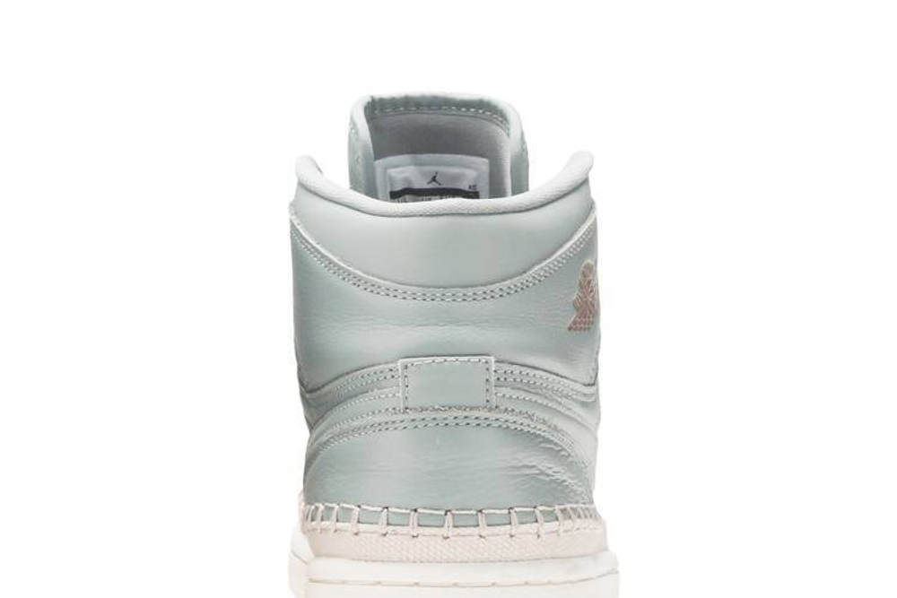 Кроссовки Jordan Air Jordan 1 Retro 1 High Premium (Женская размерная сетка)