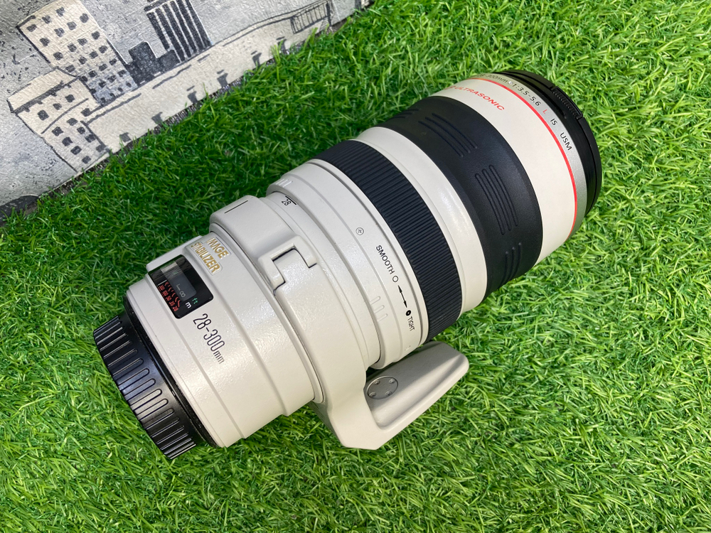 Canon EF 28-300mm 3.5-5.6L IS USM Покупка/Продажа