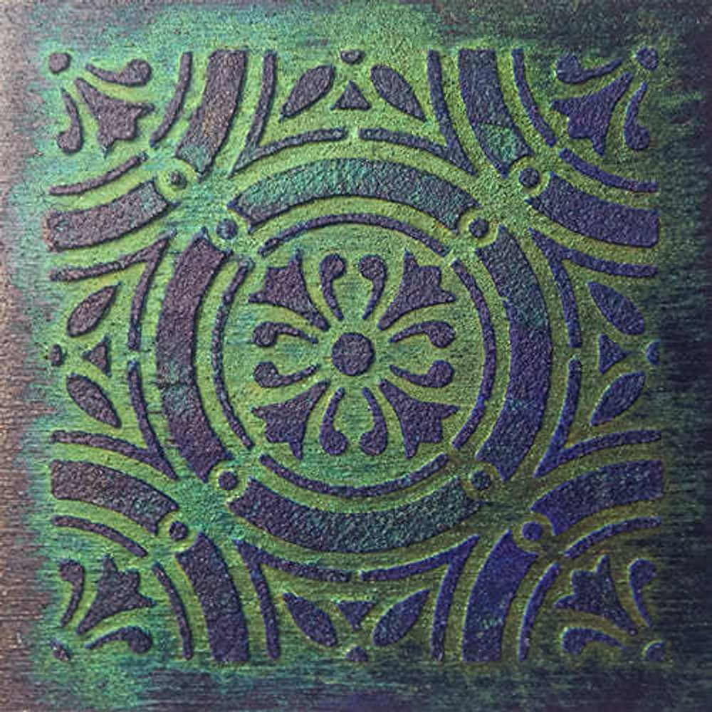 Сияющая патина «Перо павлина»