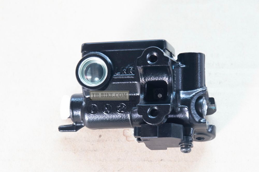 45510-K35-V01. CYLINDER SUB ASSY., FR. BRAKE MASTER. Honda PCX