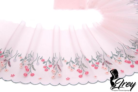 05-124 Вышивка на неэл. сетке 22 см, лотос/коралл/зеленый/телесный (левая)