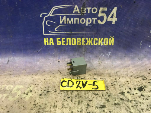 Реле поворотов MITSUBISHI LIBERO 2001