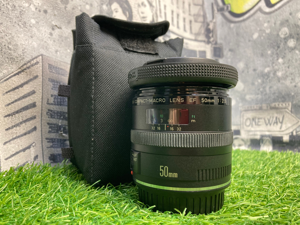 Объектив Canon EF-S 17-55mm 2.8 IS USM / Скупка