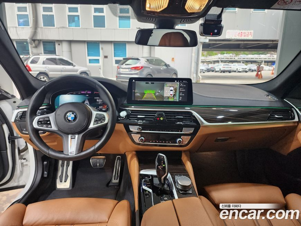 BMW 5 Series (G30) 520i M Sports (11.2021)