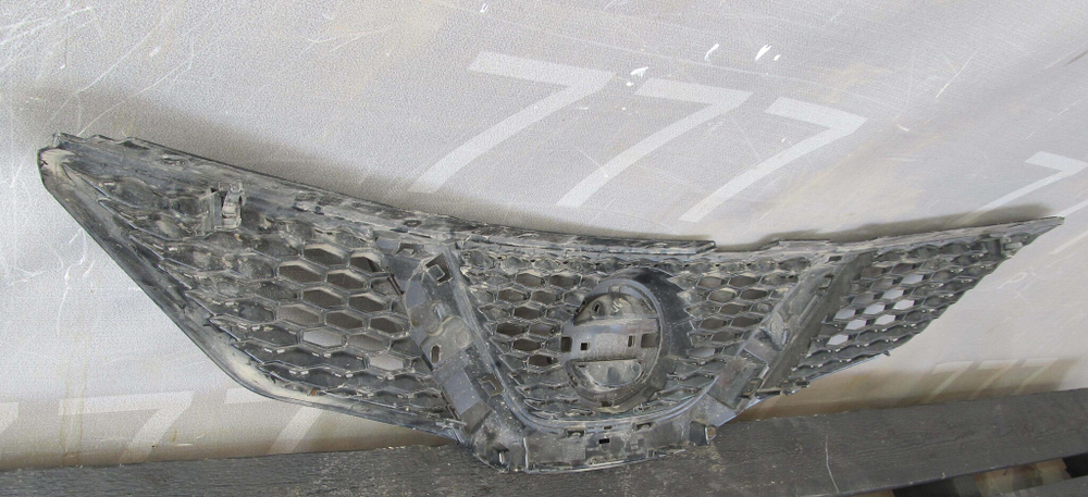 Решетка радиатора Nissan Qashqai 2 (J11) 13-17 Б/У Оригинал 623104em1a