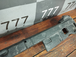 Абсорбер переднего бампера Toyota Highlander 3 (U50) 13-16 Б/У Оригинал 526110E091