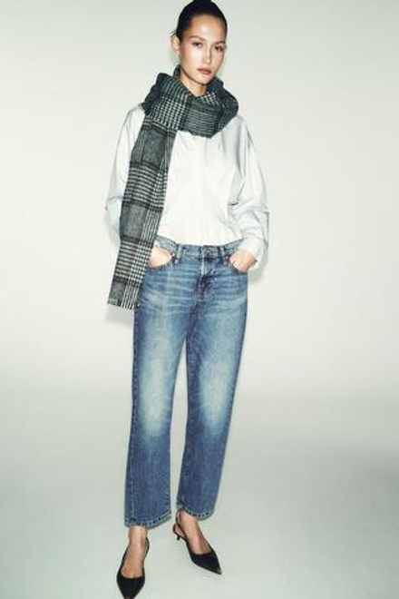 ZARA УКОРОЧЕННЫЕ ДЖИНСЫ Z1975 СО СРЕДНЕЙ ПОСАДКОЙ, СИНИЙ