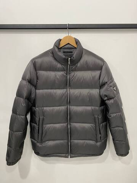 Пуховик Prada