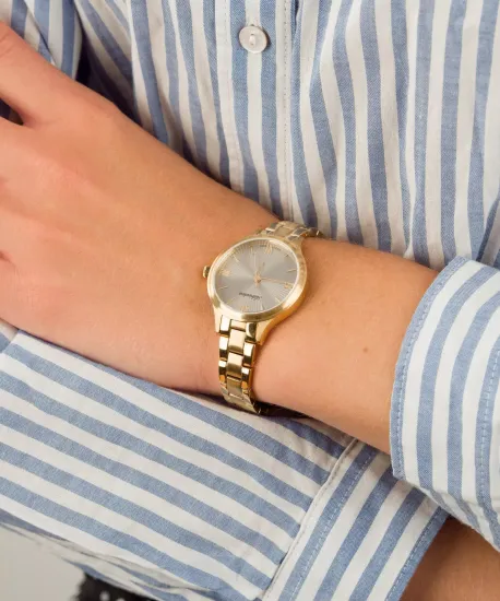 Женские швейцарские часы Adriatica A3537.1167Q