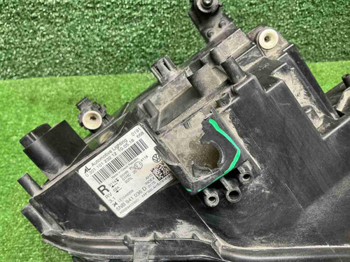 Фара правая VW Tiguan 2 (2016-2020) LED