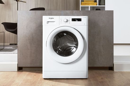 Стиральная машина Whirlpool FWSF 61053 W