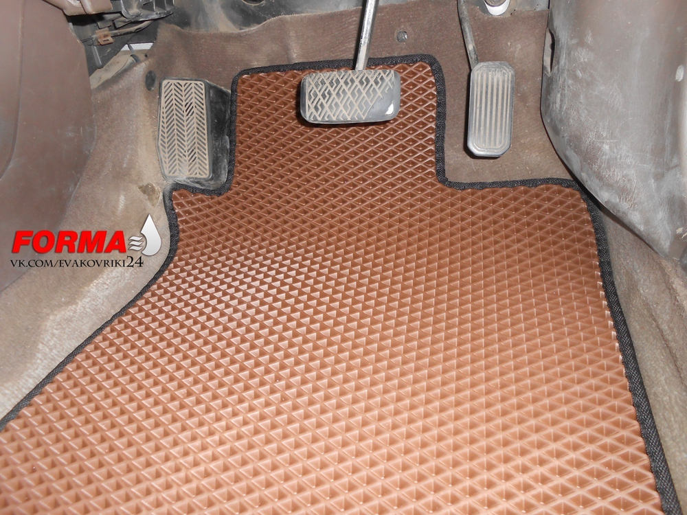 Toyota Corolla 8 поколение E110 (05.1995 - 07.2000) 2WD