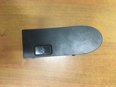 Блок управления стеклоподъёмником на правую сторону МАН ТГЛ/ТГМ/ТГА  81258067053 б/у