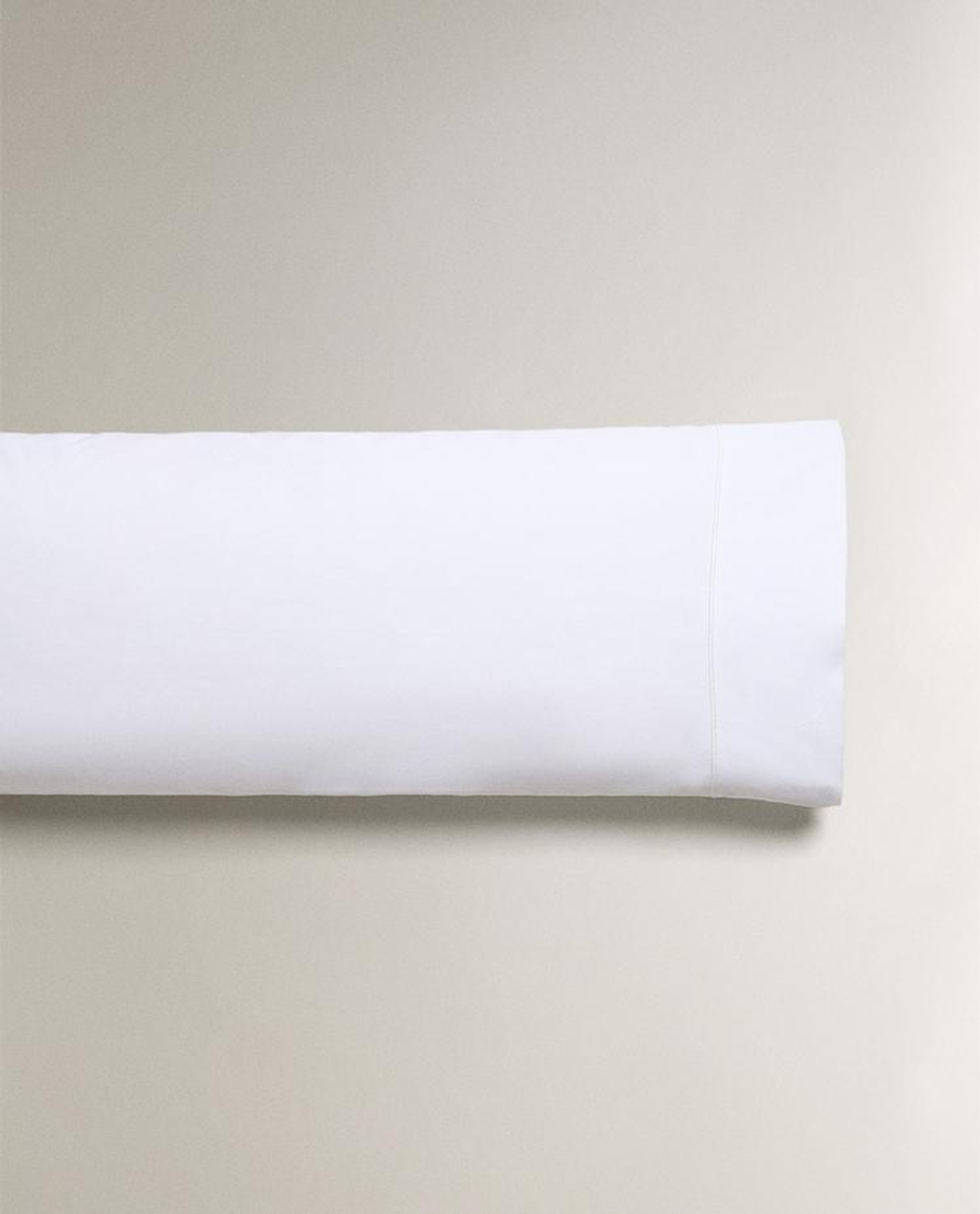 ZARA HOME НАВОЛОЧКА ИЗ ХЛОПКА ПЕРКАЛЬ С ВОЛНИСТОЙ КРОМКОЙ (800 НИТЕЙ), БЕЛЫЙ