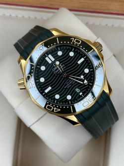 Часы Omega Seamaster Driving