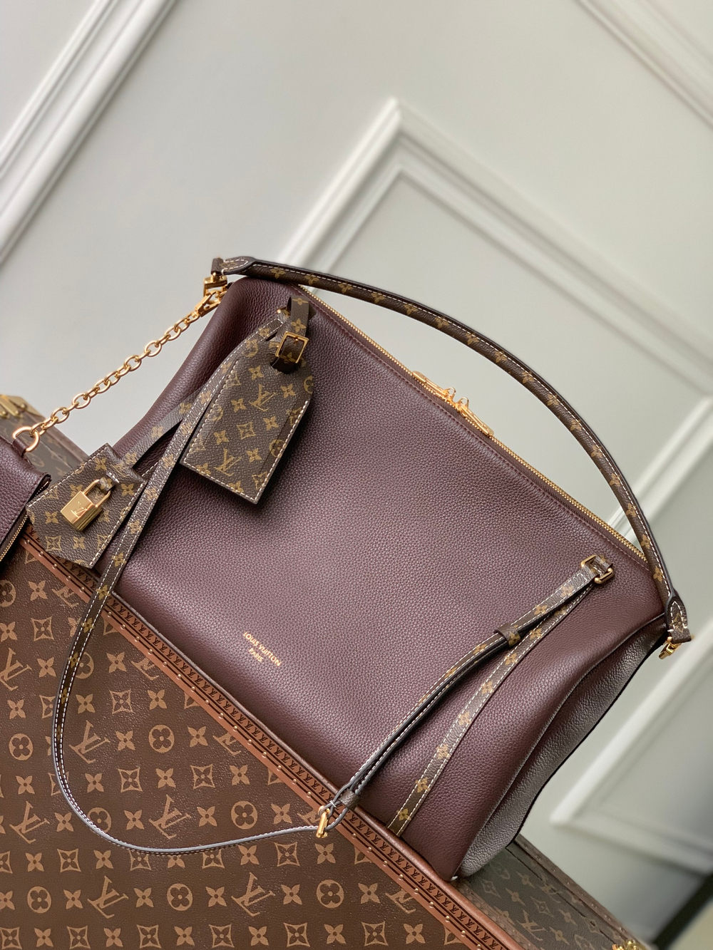 Louis Vuitton Bag 40 cm