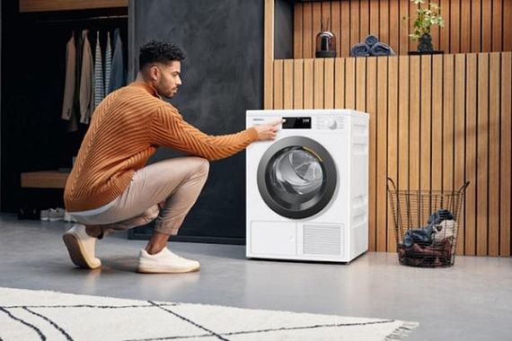 Сушильная машина Miele TWR780WP белый