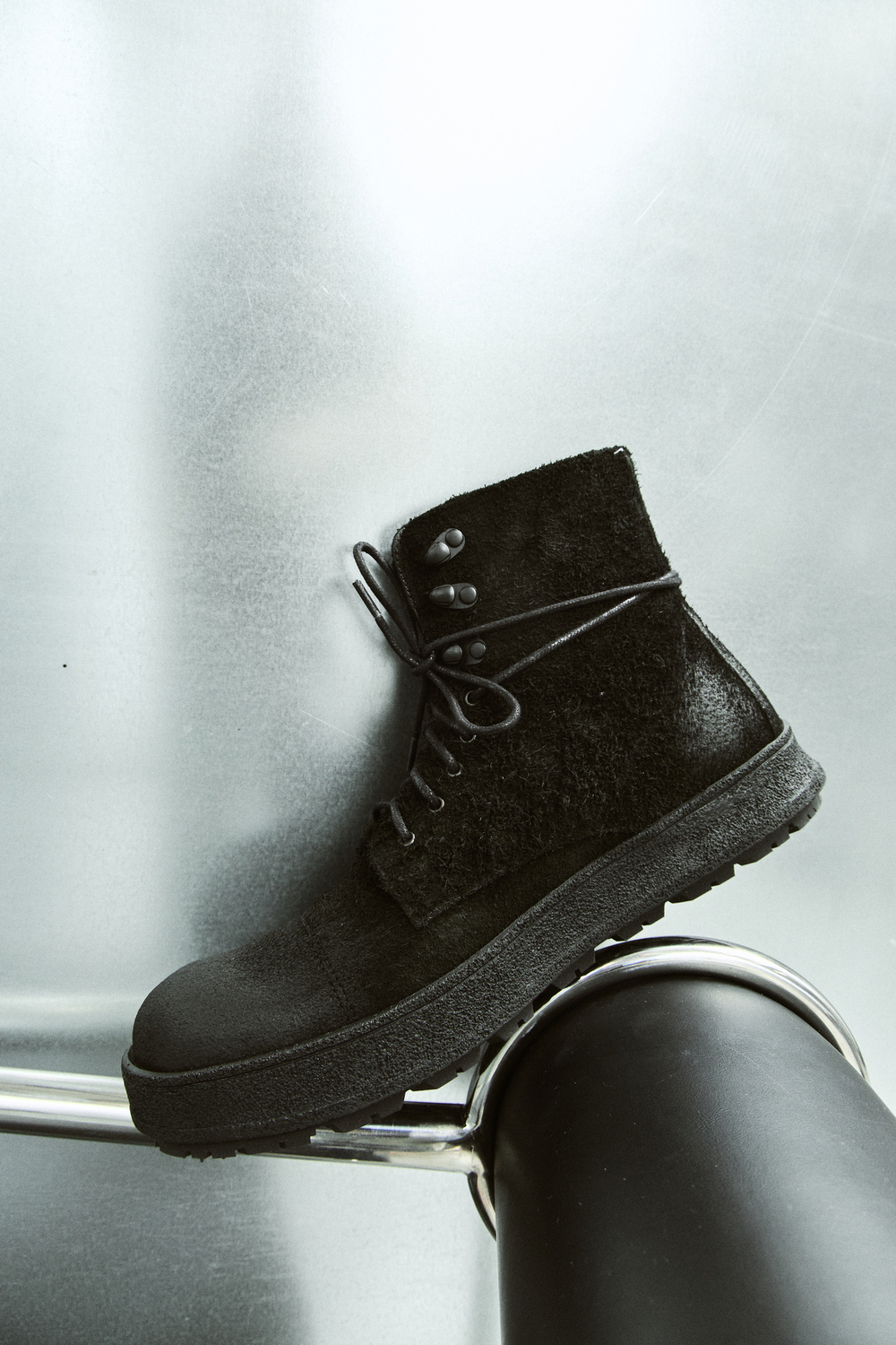 ACTOR black winter Michelin Sample