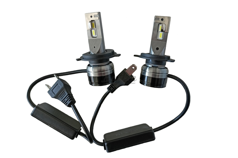 Светодиодные автомобильные LED лампы XJ Light H4 6500K 12V