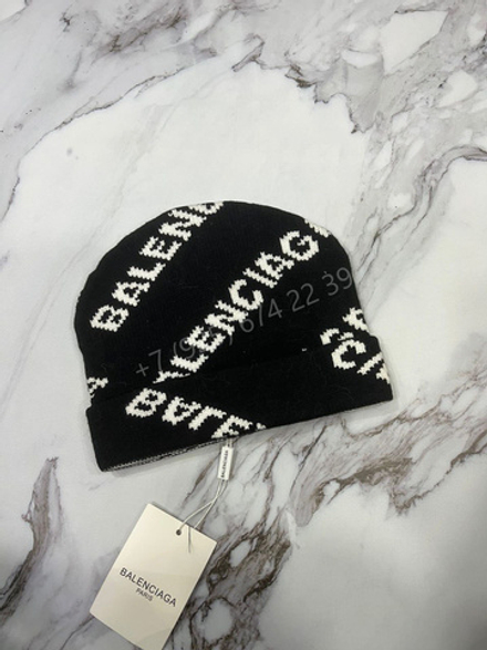 Шапка Balenciaga