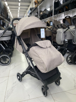 Коляска прогул.ONYX (2кол.(14см)2кол.(15,5см)) (INDIGO) (бежевый)