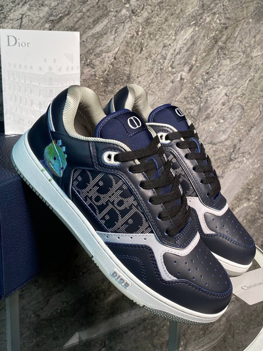 Кроссовки Dior