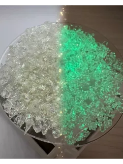 СТЕКЛЯННАЯ КРОШКА ЛЮМИНЕСЦЕНТНАЯ С БЛЕСТКАМИ 2 фракция