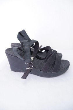 Босоножки Crocs  кожаные 36 размер