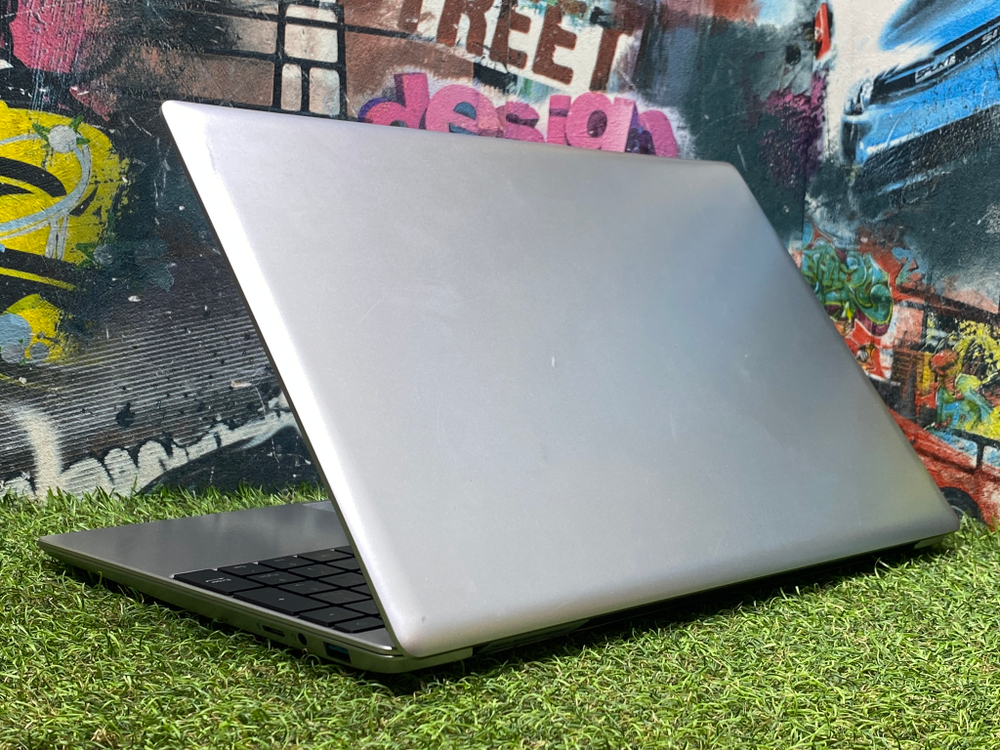 Ноутбук Timio 15.6" Celeron N5095/8GB/SSD 256GB/Windows 11