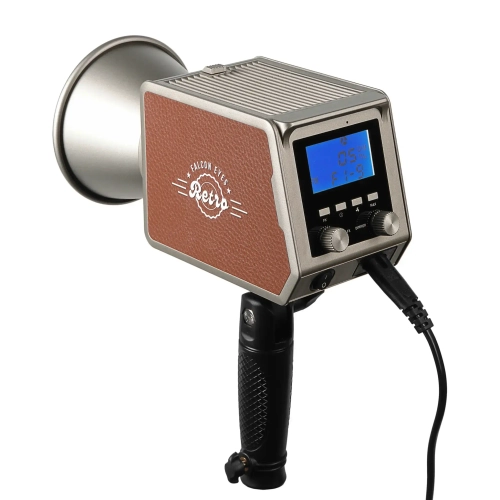 Осветитель светодиодный Falcon Eyes Retro 200B студийный