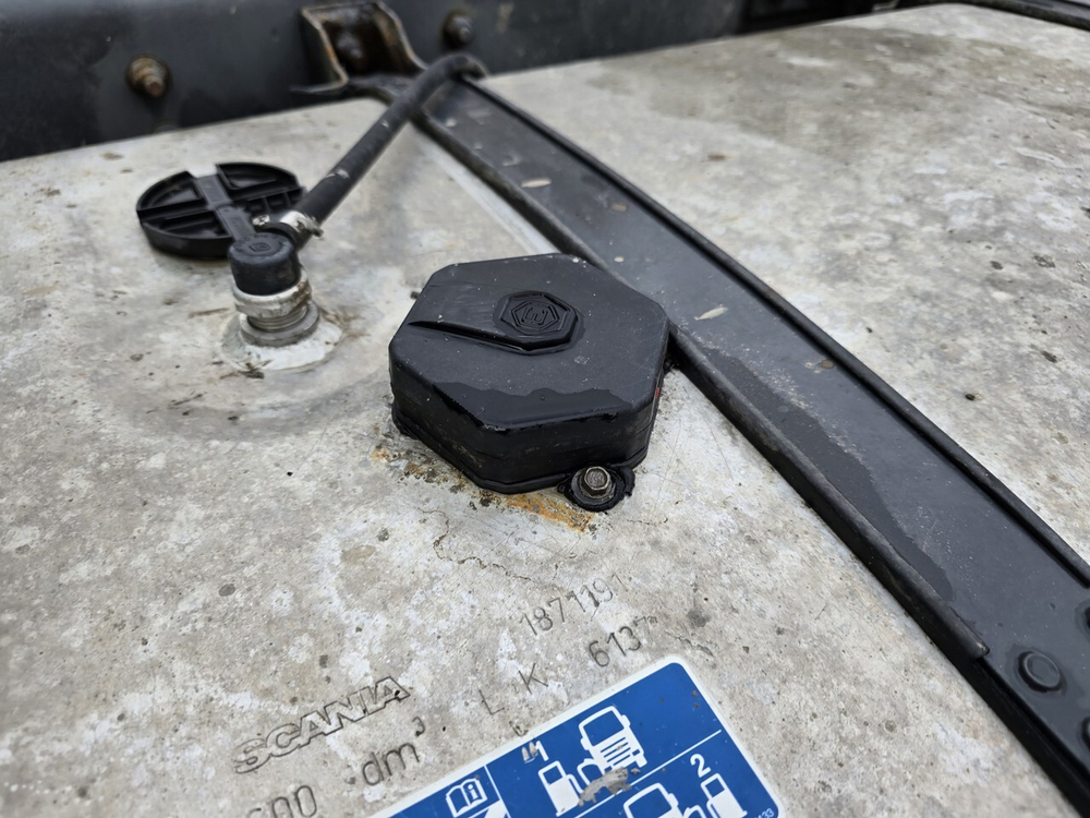 Бак топливный 600L