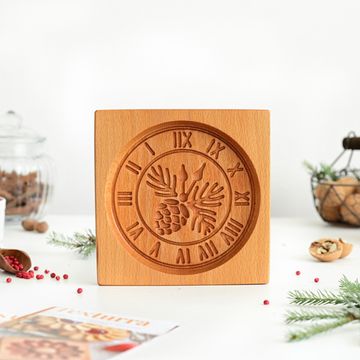 Пряничная форма Часы