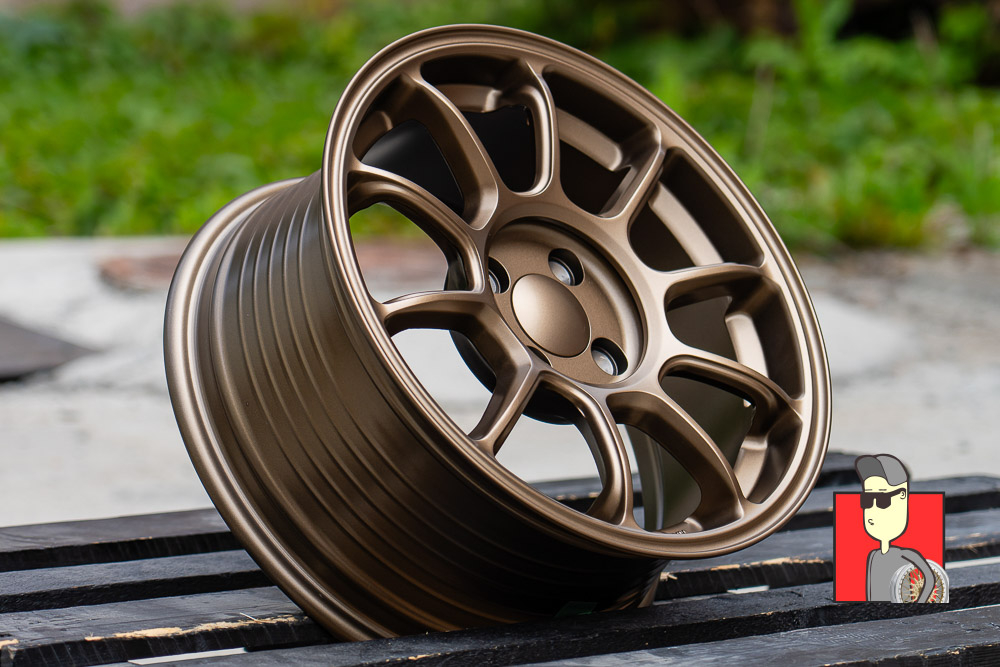 Комплект дисков Rays ZE40 15x7 et35 4x100